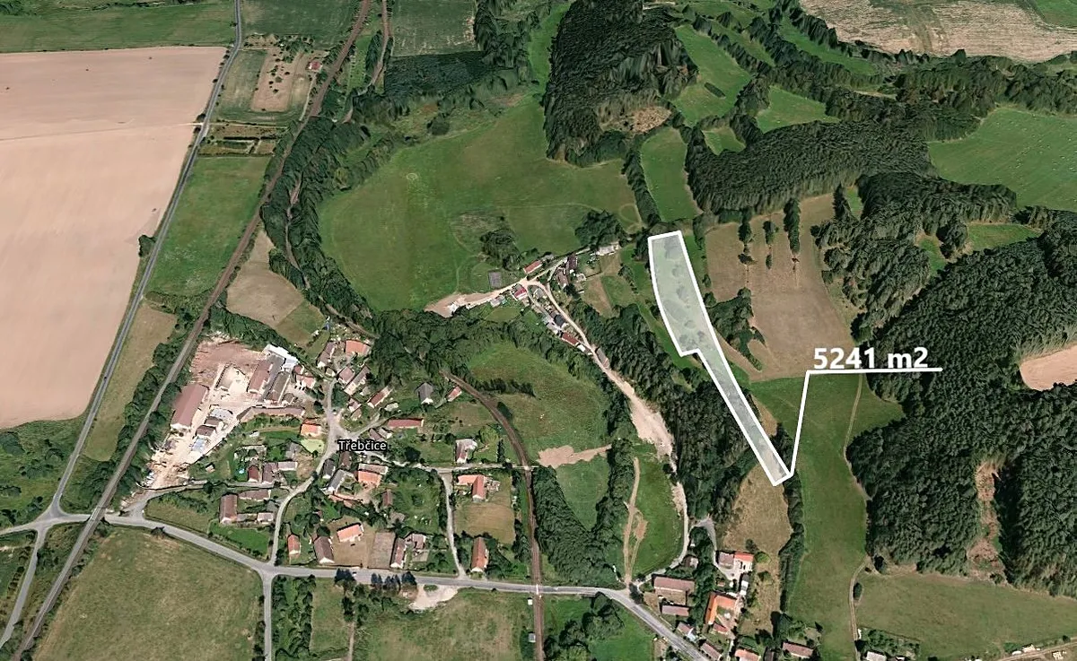 Prodej podílu 1/2 zahrady 2632 m²
